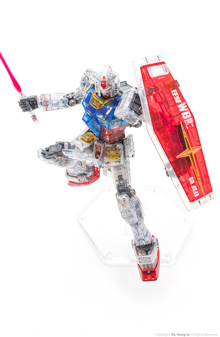 MG 퍼스트 건담 3.0 클리어 컬러 (RX-78-2 Gundam) 리뷰_61.jpg