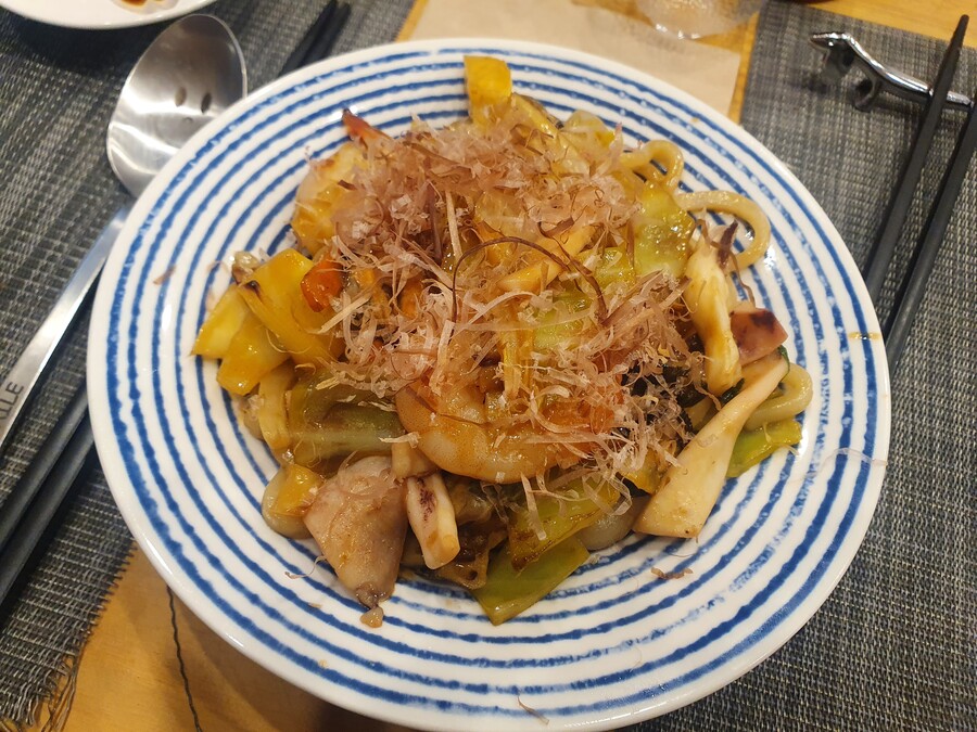 심야식당 소야일식_3.jpg