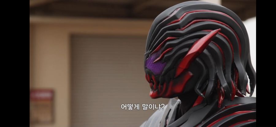 [가면라이더 리바이스] 흔한 역대급 레이와 라이더 변신_12.jpg