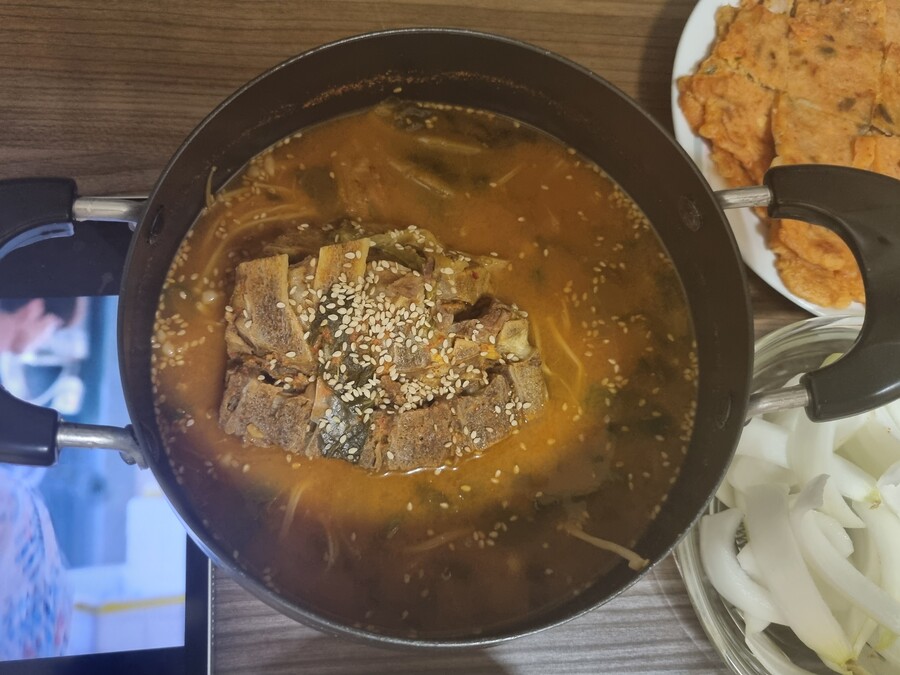 새벽에 굶주린 유게이 들을 위해 | 정치유머 게시판 새벽에 굶주린 유게이 들을 위해 | 정치유머 게시판 | 루리웹