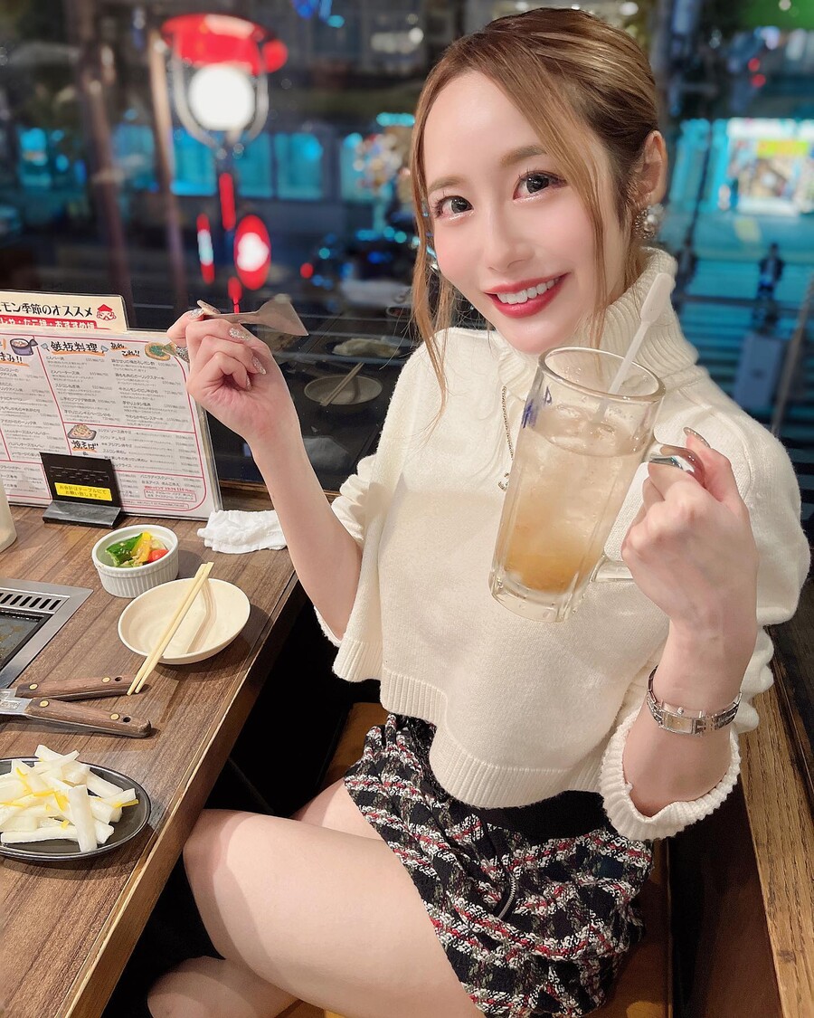 일본 인플루언서 마에치(Maechi)_1.jpg