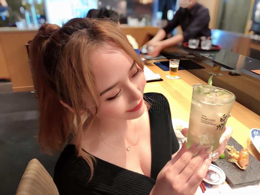 일본 인플루언서 마에치(Maechi)_2.jpg