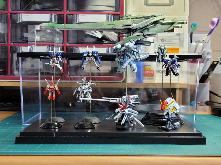 그간 만들어둔 1/700, 1/1200 건담센티넬 시리즈 완성품들 입니다._1.jpg