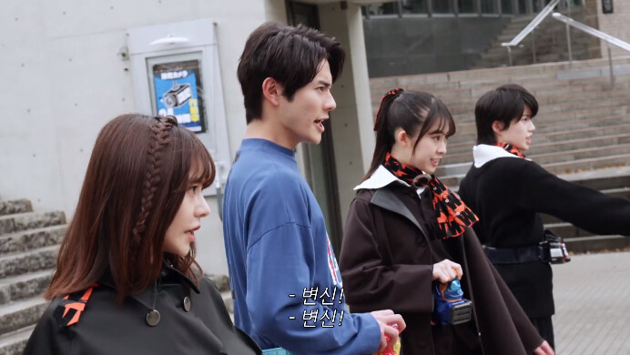 [가면라이더 리바이스] 역대급으로 뽕 안 차오르는 단체 변신_10.png