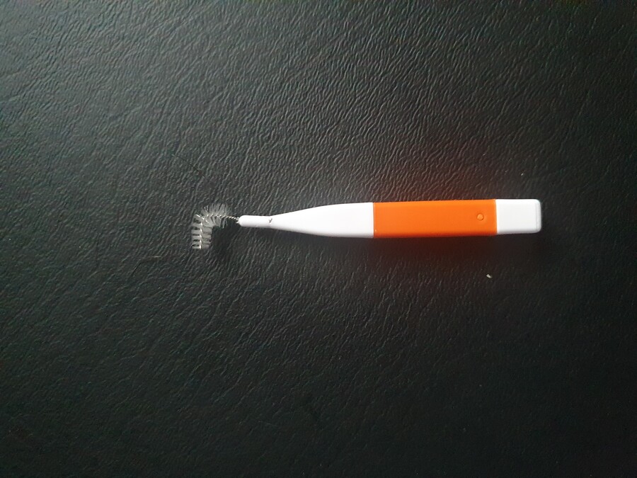 갤럭시 c타입 단자 청소 꿀팁_2.jpg