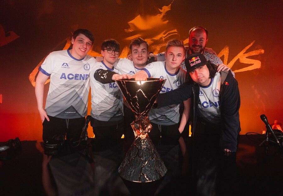 [라이엇게임즈] 터키의 직원들이 페이드 제작에 어떻게 기여했는지 말씀드립니다_2.jpg