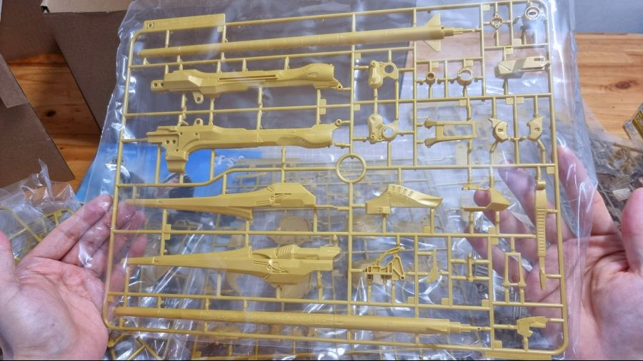 [프리뷰] 보크스 IMS 1/100 나이트 오브 골드 버스터런처 버전_12.jpg