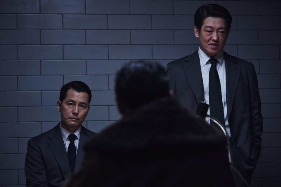 배우 이정재 감독 데뷔작 [헌트] 공식 스틸_3.jpg