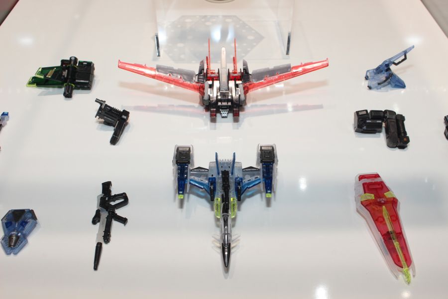 RG 스트라이크 건담 & 스카이 글래스퍼 세트 [클리어 컬러] 전시 사진 2_14.jpg