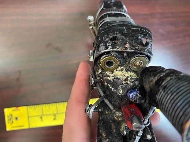 어떤 마-약상에게서 압수한 가내수공업 권총🔫_3.jpg