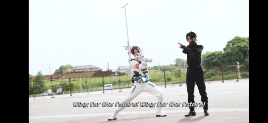 [가면라이더 리바이스] 저가 코스프레가 아닌 livevil_10.jpg