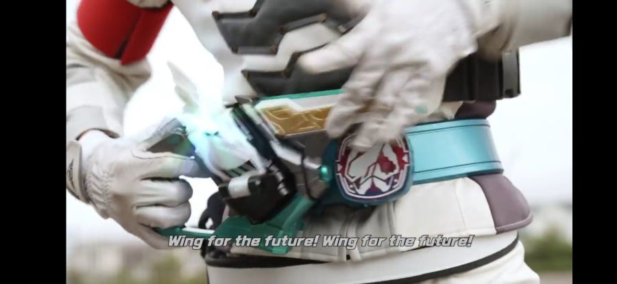 [가면라이더 리바이스] 저가 코스프레가 아닌 livevil_13.jpg