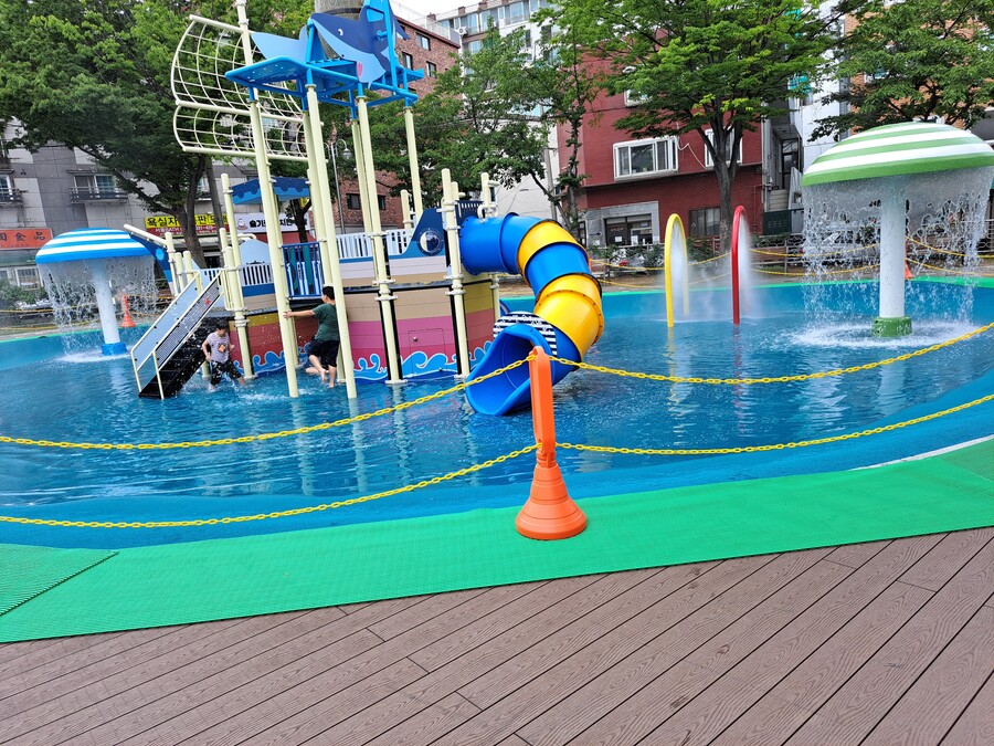 우리동네 놀이터 좋네