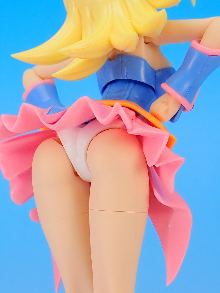 [코토부키야] 크로스 프레임 걸 블랙 매지션 걸 해외 리뷰_16.jpg