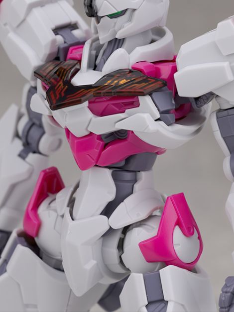 HG 1/144 건담 르브리스 해외 리뷰_21.jpg