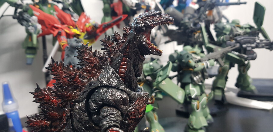 반다이 몬스터아츠 신고질라 (도색작)_3.jpg