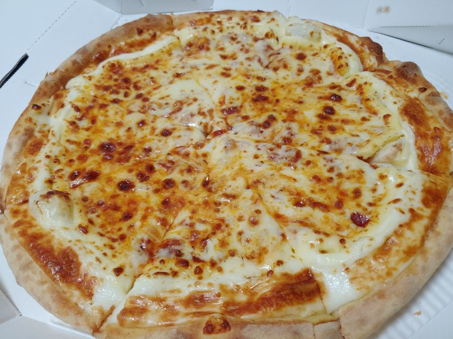 도미노 치즈피자_1.jpg