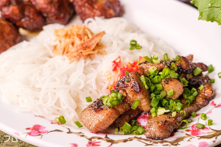 을지로 을지깐깐 - 게살국수 등 베트남음식_5.jpg