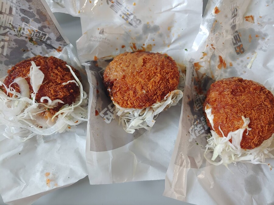 고로케랑 유사 고로케(자칭 볼카츠)_10.jpg