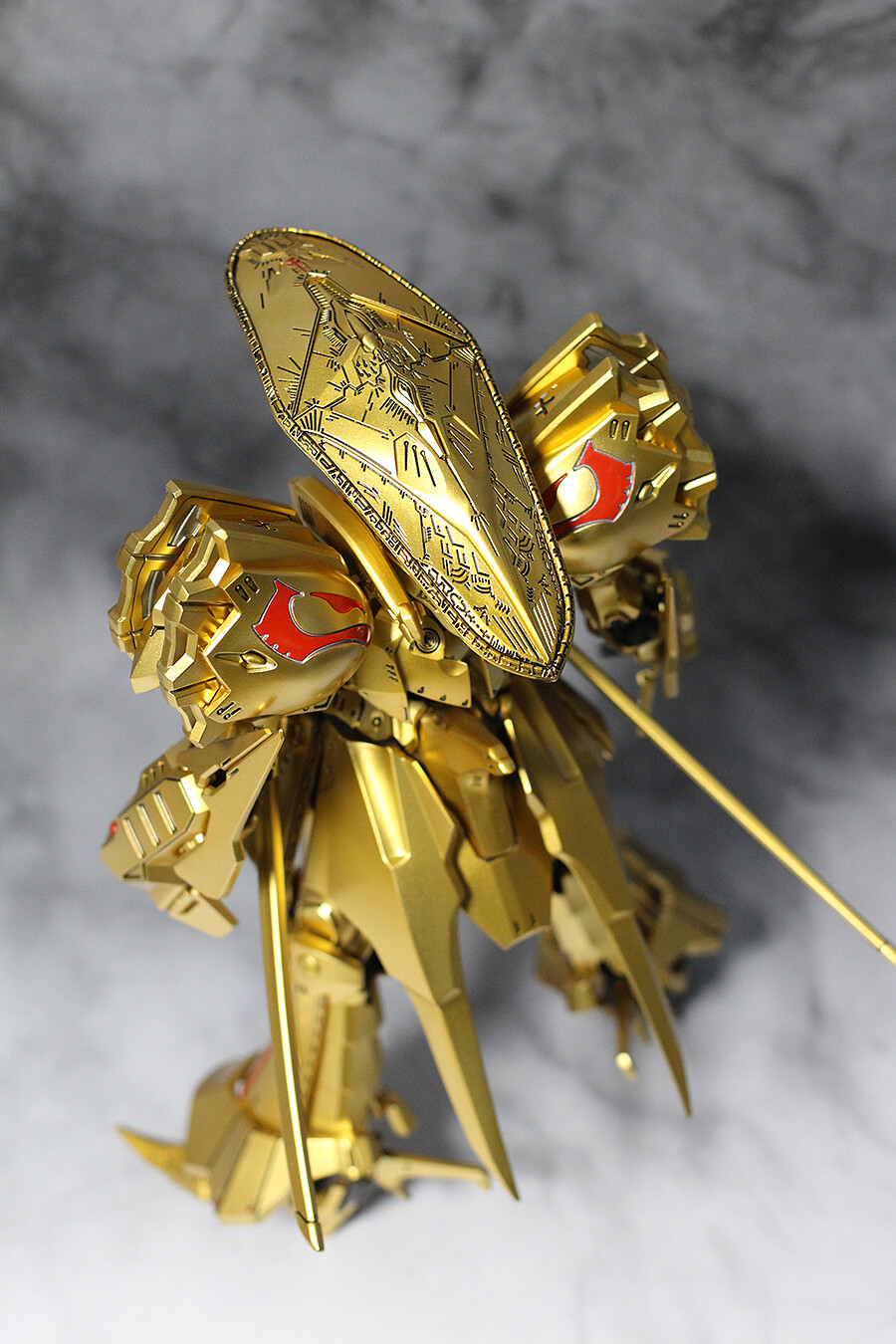 1/100 보크스 나이트 오브 골드 완성_28.jpg