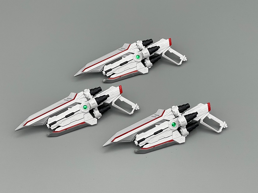 HG 1/144 아스트레이 레드 드래곤 샘플 소개_8.jpg