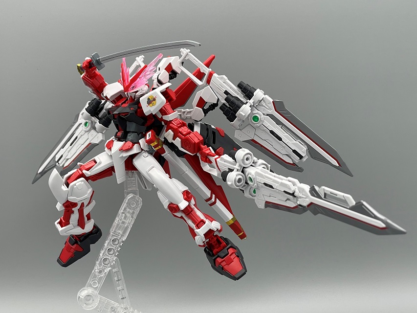 HG 1/144 아스트레이 레드 드래곤 샘플 소개_28.jpg
