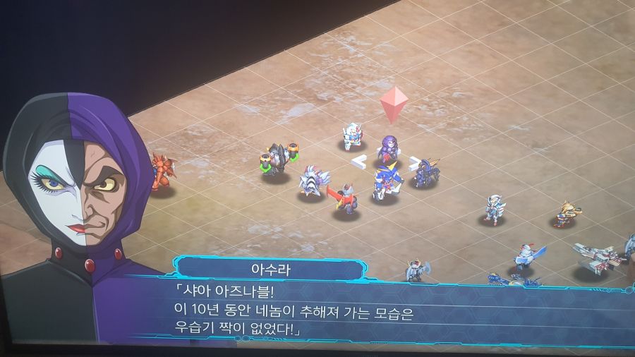 슈로대 30) 신선했던 샤아 취급_3.jpg