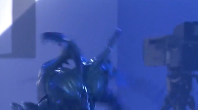 [가면라이더 카부토] 그릴러스 웜과의 최후의 대결_10.jpg