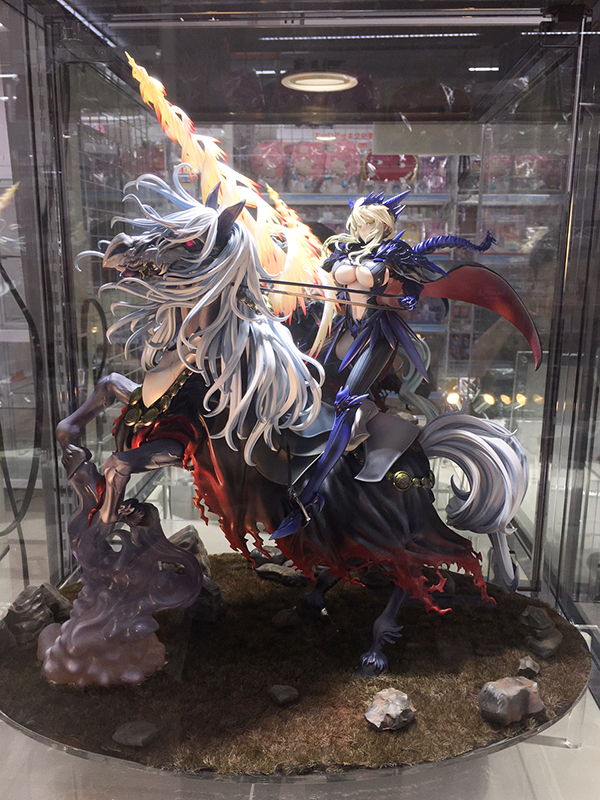 [큐즈 Q] FGO - 랜서 / 알트리아 펜드래곤 제3 재림 [얼터] 전시 사진_1.jpg