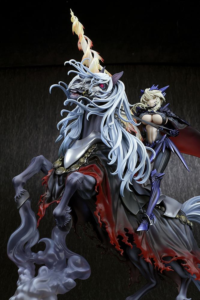 [큐즈 Q] 1/8 FGO - 랜서 / 알트리아 펜드래곤 제3 재림 [얼터]_19.jpg