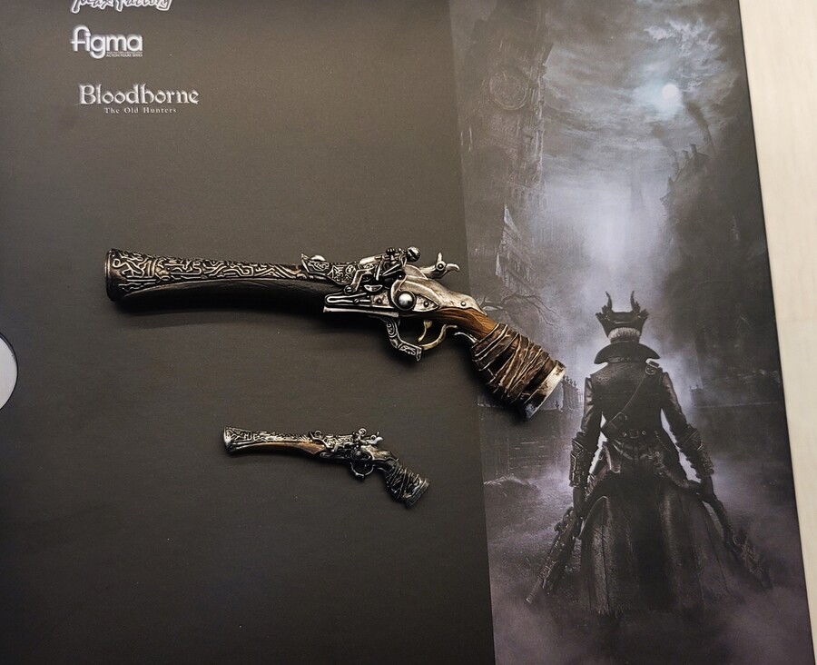 [피그마] 블러드본 헌터 DX판_14.jpg