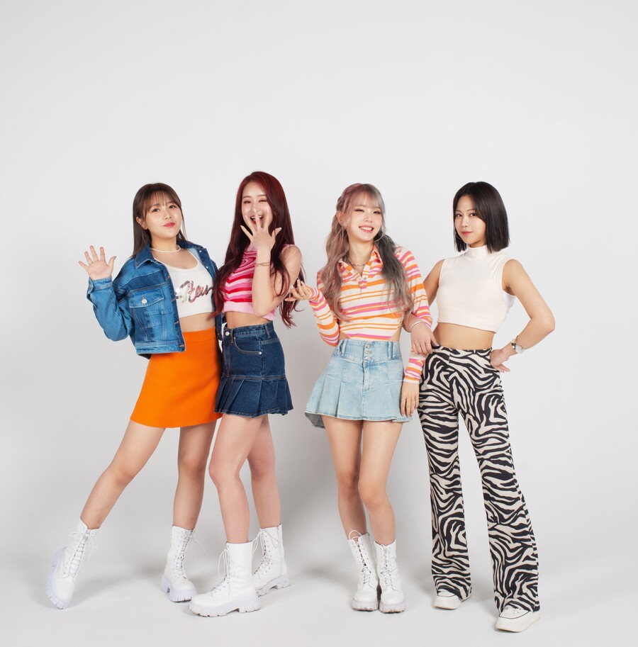 2023 데뷔 걸그룹 온에어 (세명 재데뷔)_2.jpg