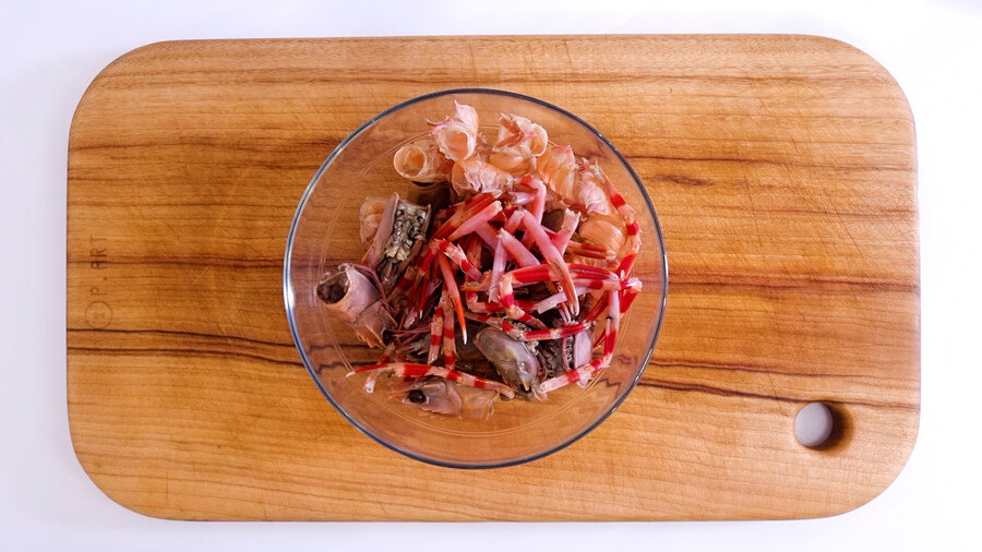 저세상 새우향을 담은 새우 스프(feat 새우 대가리)_2.jpg