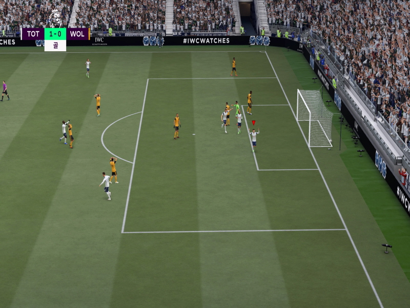 FIFA 21 오프라인 경기 2-0 TOT V WOL, 전반전_3.jpg