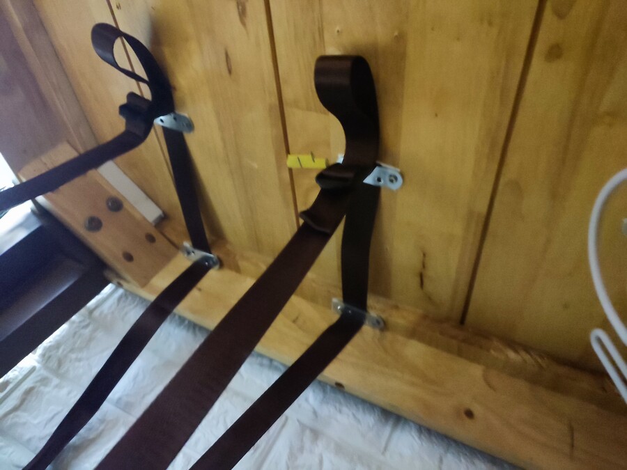 단돈 2천원에 데스크탑 언더행거 제작_6.jpg