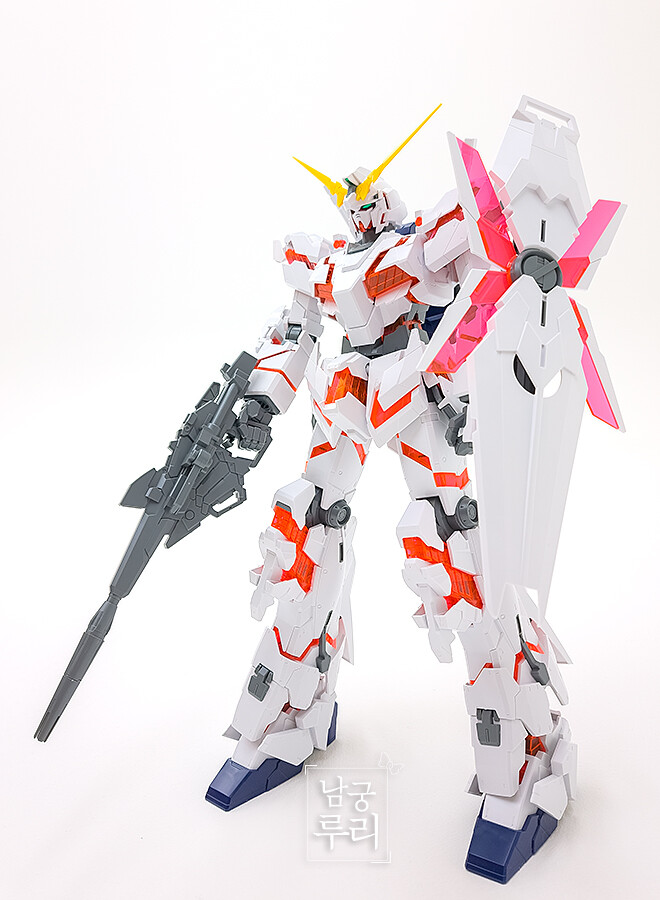 (스압) 건프라 뉴비 남궁루리의 네 번째 완성작, 유니콘 건담 메가사이즈 (DM)_19.jpg