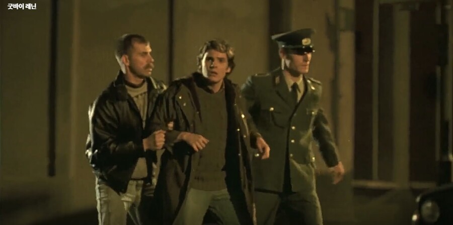 헬무트 제모가 엄마한테 구라까는데 박평식 8점인 영화_3.jpg