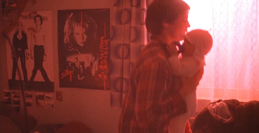 헬무트 제모가 엄마한테 구라까는데 박평식 8점인 영화_11.jpg