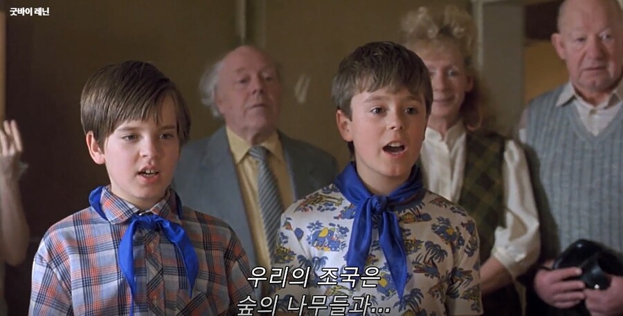 헬무트 제모가 엄마한테 구라까는데 박평식 8점인 영화_16.jpg