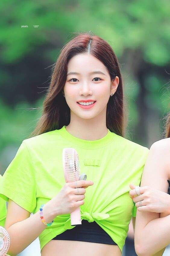 카즈하가 복근운동을 열심히 하는이유_5.jpg