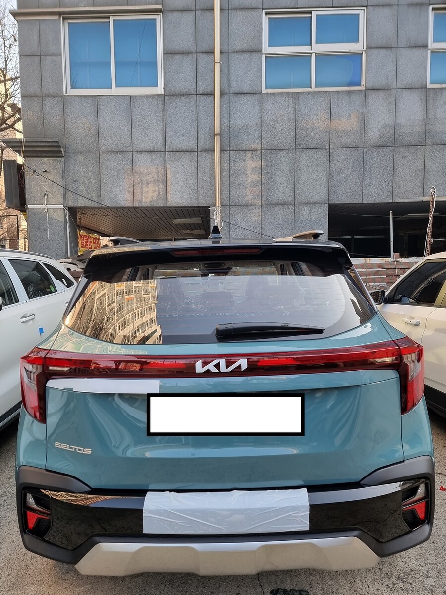 신차 신고해봅니다. 셀토스 1.6 터보 페이스리프트 입니다._2.jpg