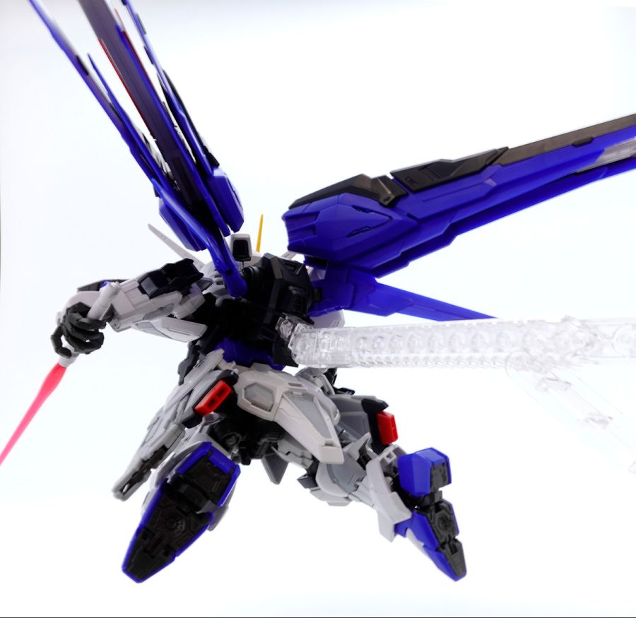 MGSD 프리덤 건담 샘플 소개_35.jpg