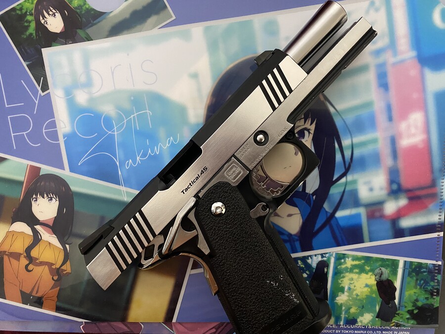 리코리스) 치토세 총도 나오는데_2.jpeg