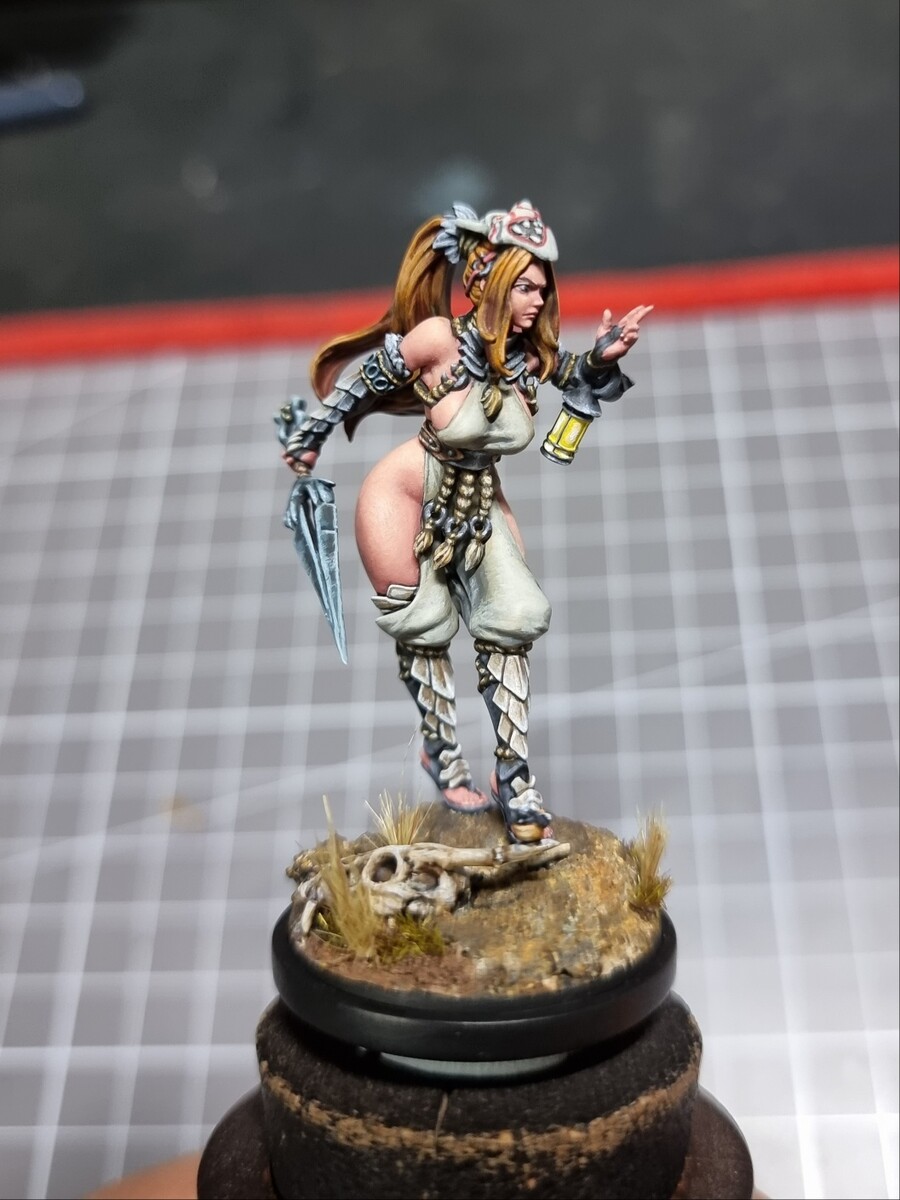 [도색완성] 킹덤데스 화이트 선라이온 아머 에르자._1.jpg