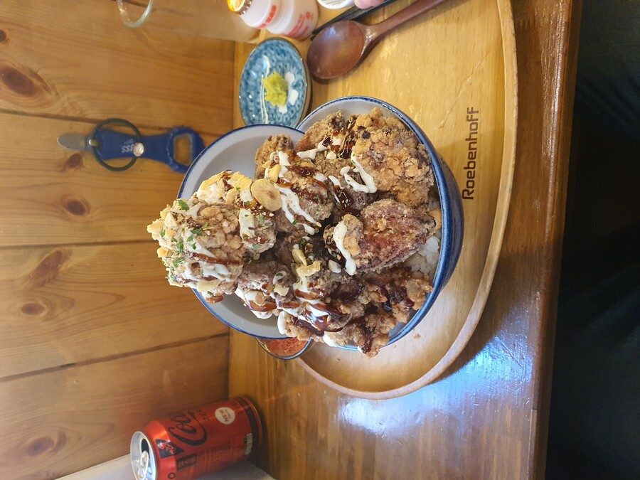 연남동에서 일식 덮밥 먹었습니다._13.jpg