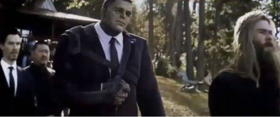 MCU) 얘네 같은 장소에 있는 거 왜케 어색하냐_2.png