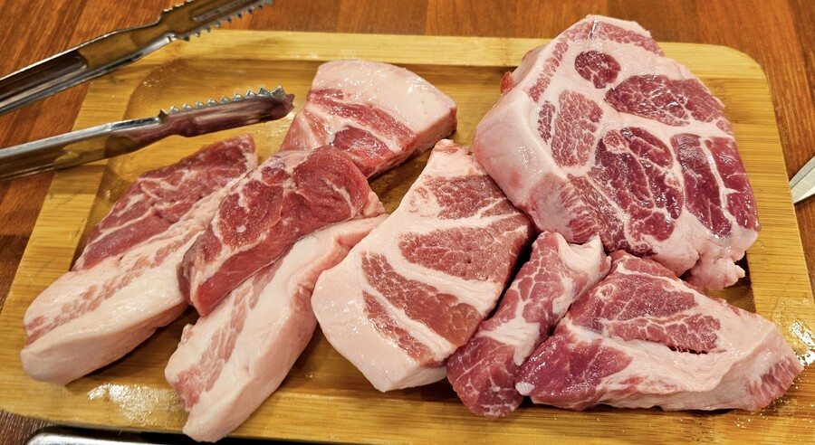 오늘같이 즐거운 저녁엔 고기 먹어야징 | 정치유머 게시판 오늘같이 즐거운 저녁엔 고기 먹어야징 | 정치유머 게시판 | 루리웹