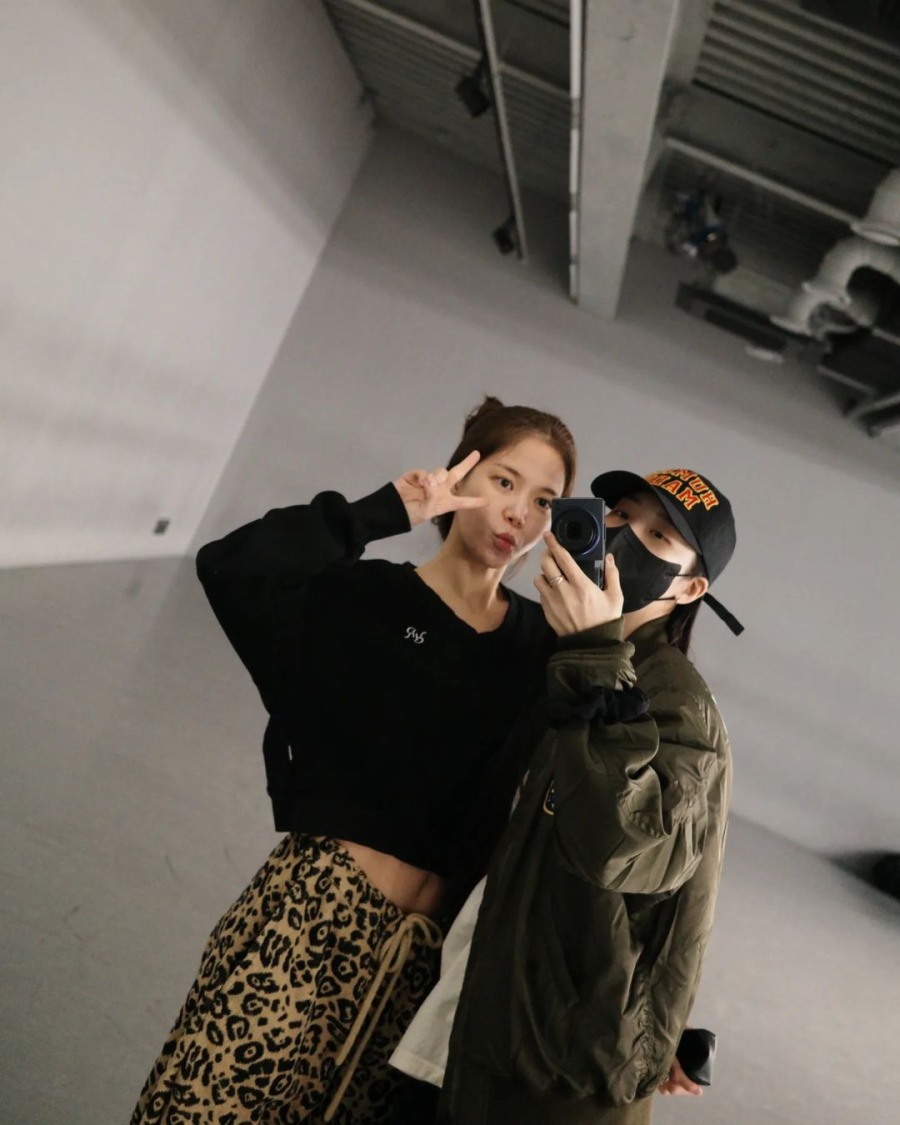 230227.문별.인스타그램 3.jpg