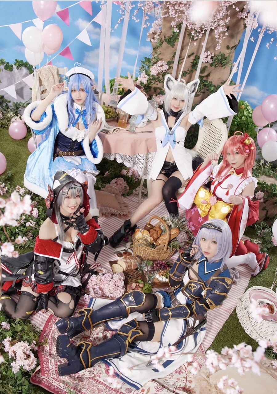 버튜버) 홀로라이브 그라비아 코스프레 사진집 3탄 발매_1.jpg