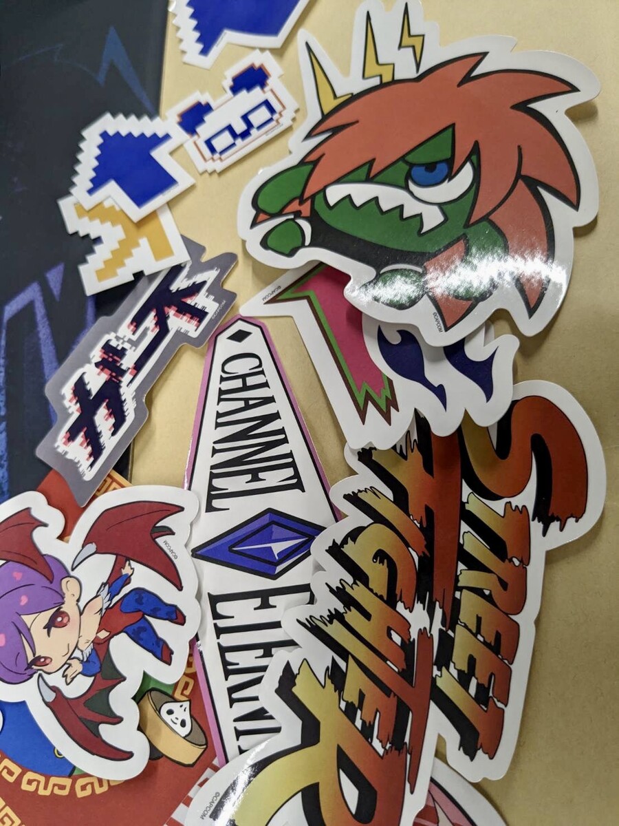 스트리트 파이터6 매드 기어 에디션 패키지(잡지, 피규어, 아트북, 스티커 세트)_1.jpg